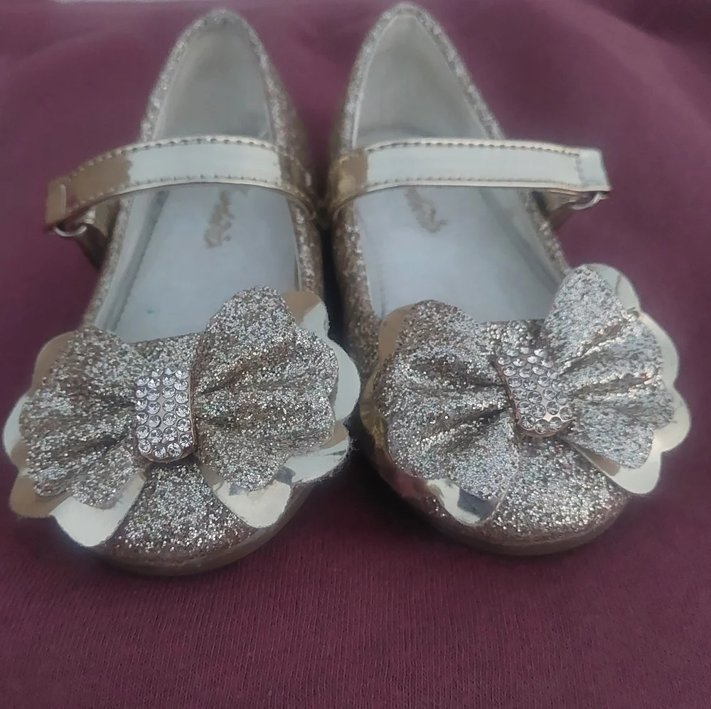 Furdeour Girls Dress shoes Mary Jane glittering 7